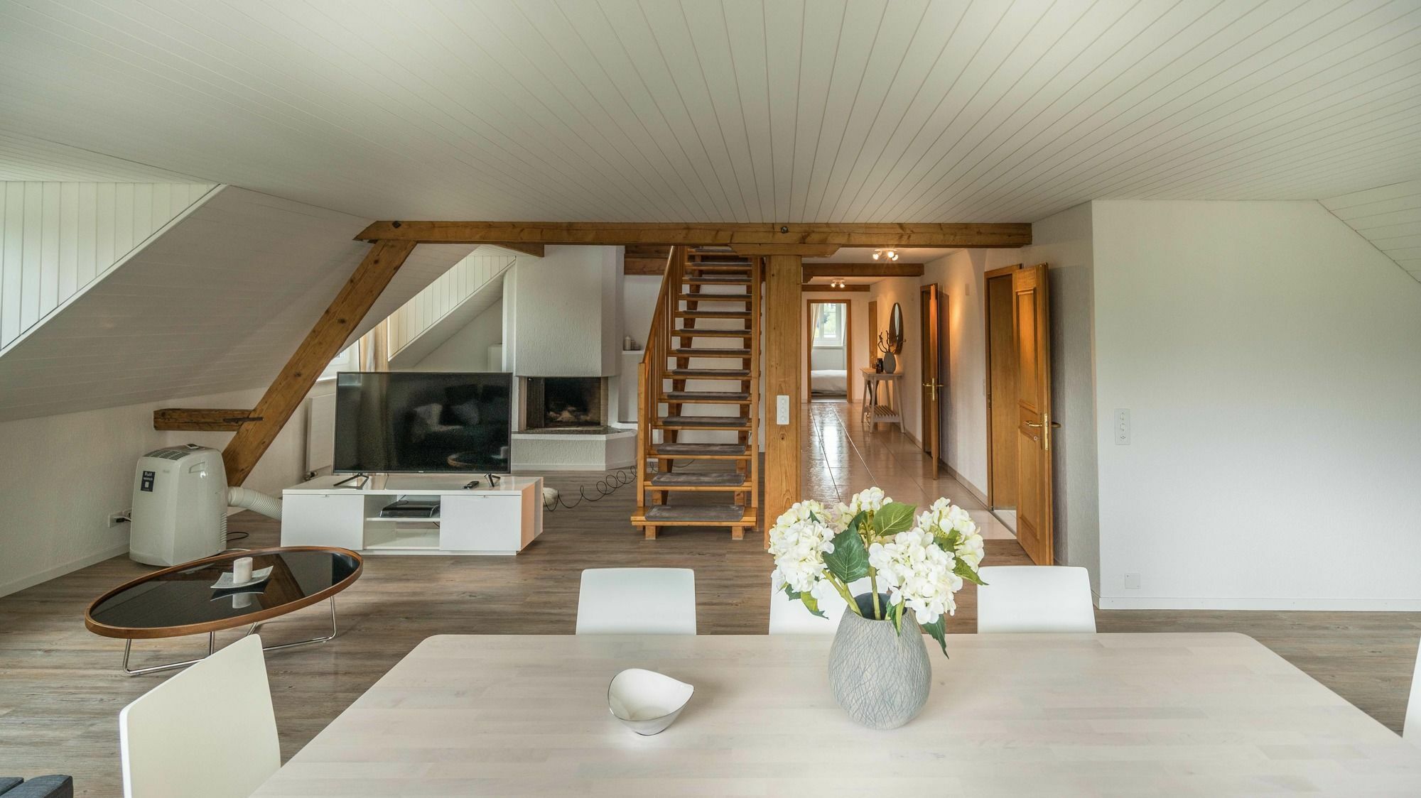Loewenplatz Apartment Near Station By Airhome Zúrich Exterior foto